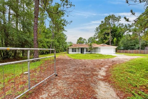 Villa ou maison à vendre à Wesley Chapel, Floride: 5 chambres, 294.59 m2 № 2277264 - photo 2