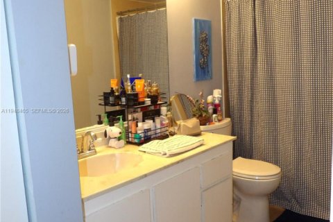 Купить кондоминиум в Майами, Флорида 1 спальня, 79.9м2, № 2005479 - фото 8