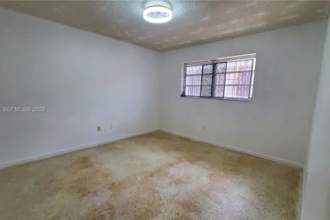 Купить виллу или дом в Майами, Флорида 3 спальни, 119.38м2, № 1996108 - фото 6