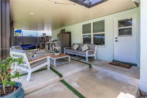 Купить виллу или дом в Холливуд, Флорида 3 спальни, 115.57м2, № 2043693 - фото 25