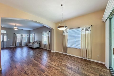 Villa ou maison à vendre à Leesburg, Floride: 2 chambres, 173.54 m2 № 2107583 - photo 17