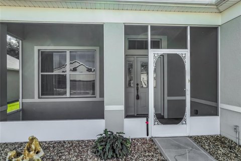 Villa ou maison à vendre à Leesburg, Floride: 2 chambres, 173.54 m2 № 2107583 - photo 2