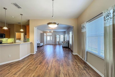 Villa ou maison à vendre à Leesburg, Floride: 2 chambres, 173.54 m2 № 2107583 - photo 16