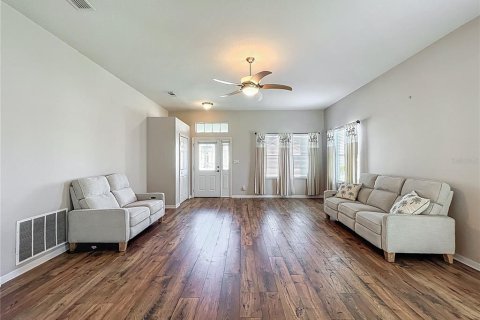 Villa ou maison à vendre à Leesburg, Floride: 2 chambres, 173.54 m2 № 2107583 - photo 11
