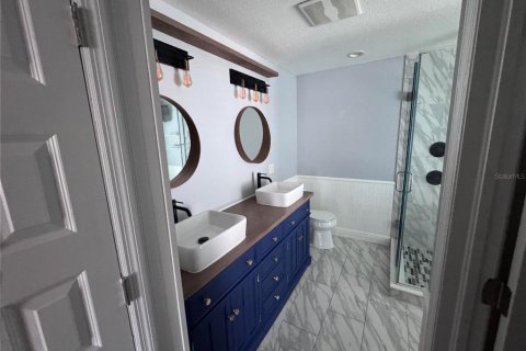 Villa ou maison à vendre à New Port Richey, Floride: 2 chambres, 131.92 m2 № 2395838 - photo 18