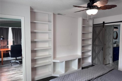 Villa ou maison à vendre à New Port Richey, Floride: 2 chambres, 131.92 m2 № 2395838 - photo 28