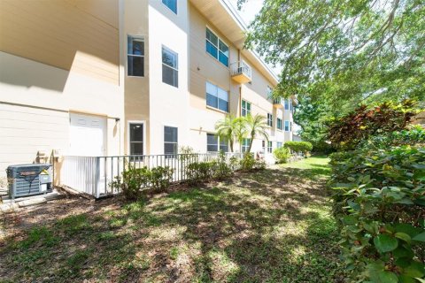 Condo in Clearwater, Florida, 3 bedrooms  № 1657534 - photo 24