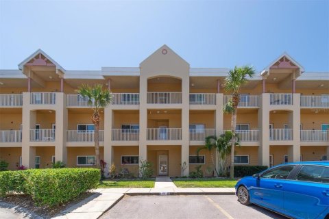 Condo in Clearwater, Florida, 3 bedrooms  № 1657534 - photo 2