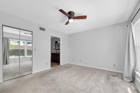 Condo in Clearwater, Florida, 3 bedrooms  № 1657534 - photo 18