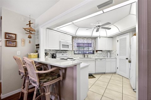 Condominio en venta en Punta Gorda, Florida, 2 dormitorios, 130.53 m2 № 2101378 - foto 10