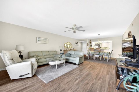 Condominio en venta en Punta Gorda, Florida, 2 dormitorios, 130.53 m2 № 2101378 - foto 15