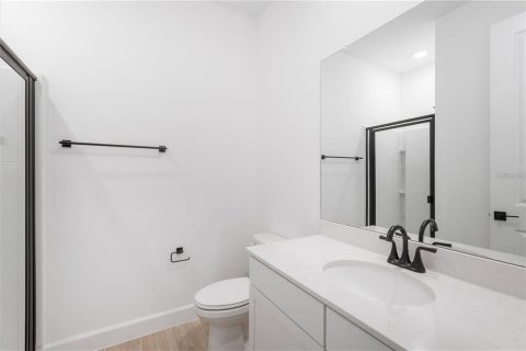House in Weeki Wachee, Florida 4 bedrooms, 193.33 sq.m. № 2429068 - photo 22