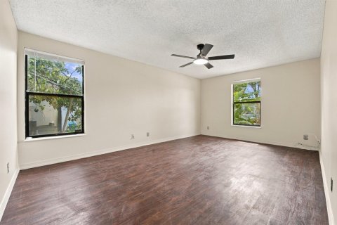 Casa en venta en Boynton Beach, Florida, 2 dormitorios, 113.34 m2 № 2382748 - foto 14