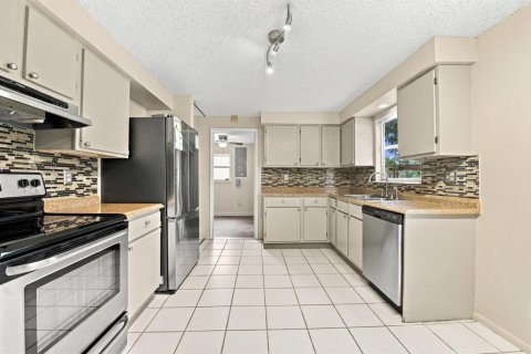 Casa en venta en Boynton Beach, Florida, 2 dormitorios, 113.34 m2 № 2382748 - foto 11