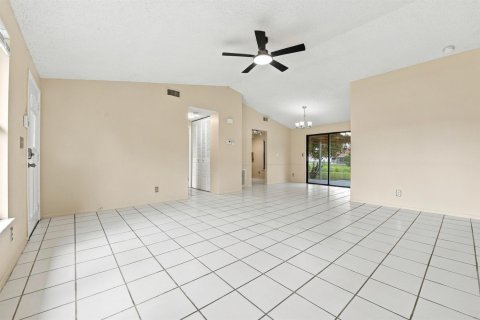 Casa en venta en Boynton Beach, Florida, 2 dormitorios, 113.34 m2 № 2382748 - foto 7