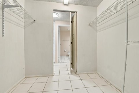 Casa en venta en Boynton Beach, Florida, 2 dormitorios, 113.34 m2 № 2382748 - foto 19