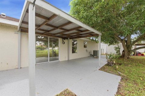 Casa en venta en Boynton Beach, Florida, 2 dormitorios, 113.34 m2 № 2382748 - foto 28