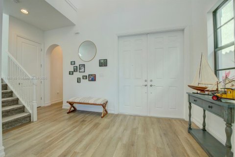 Villa ou maison à louer à Pembroke Pines, Floride: 4 chambres, 222.69 m2 № 1886600 - photo 11