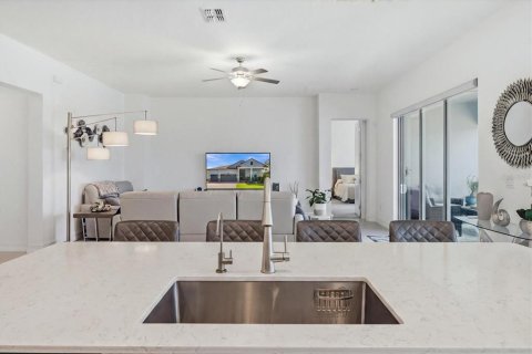 Casa en venta en Brooksville, Florida, 3 dormitorios, 251.58 m2 № 2427314 - foto 22