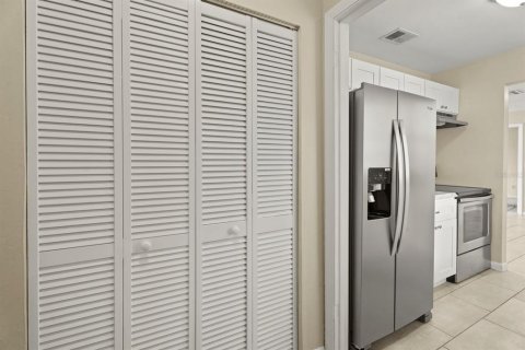 Casa en venta en Deltona, Florida, 3 dormitorios, 130.34 m2 № 2377444 - foto 15