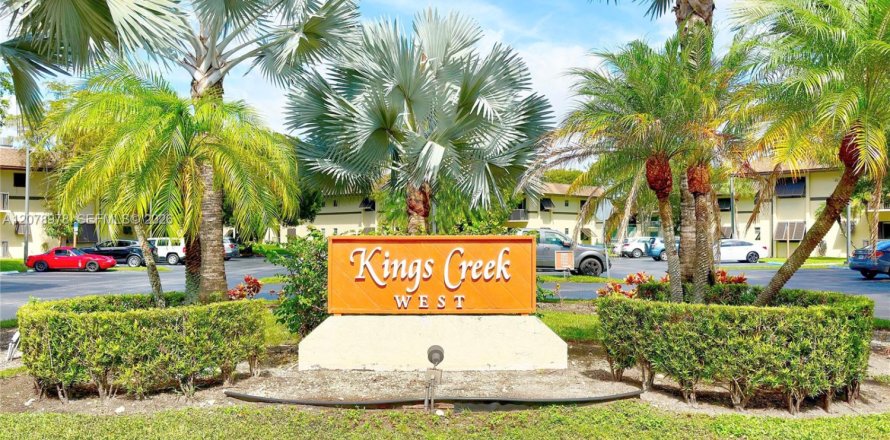 Condo à Miami, Floride, 2 chambres № 2323874