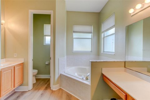 Casa en venta en Orlando, Florida, 4 dormitorios, 195.09 m2 № 1856773 - foto 21