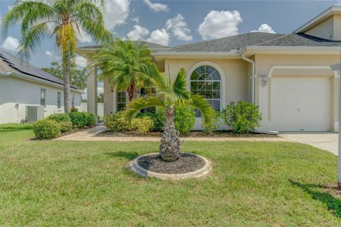Casa en venta en Orlando, Florida, 4 dormitorios, 195.09 m2 № 1856773 - foto 1