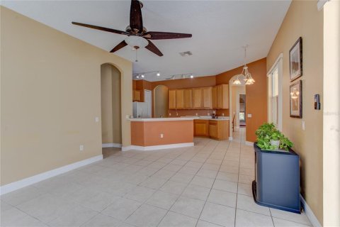 Casa en venta en Orlando, Florida, 4 dormitorios, 195.09 m2 № 1856773 - foto 17