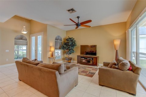 Casa en venta en Orlando, Florida, 4 dormitorios, 195.09 m2 № 1856773 - foto 6