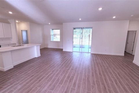 House in Palm Coast, Florida 5 bedrooms, 217.21 sq.m. № 2114645 - photo 4