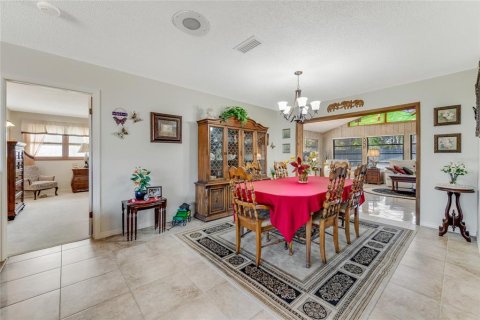 House in New Smyrna Beach, Florida 3 bedrooms, 251.11 sq.m. № 1558983 - photo 11