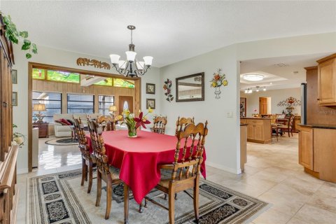 House in New Smyrna Beach, Florida 3 bedrooms, 251.11 sq.m. № 1558983 - photo 13