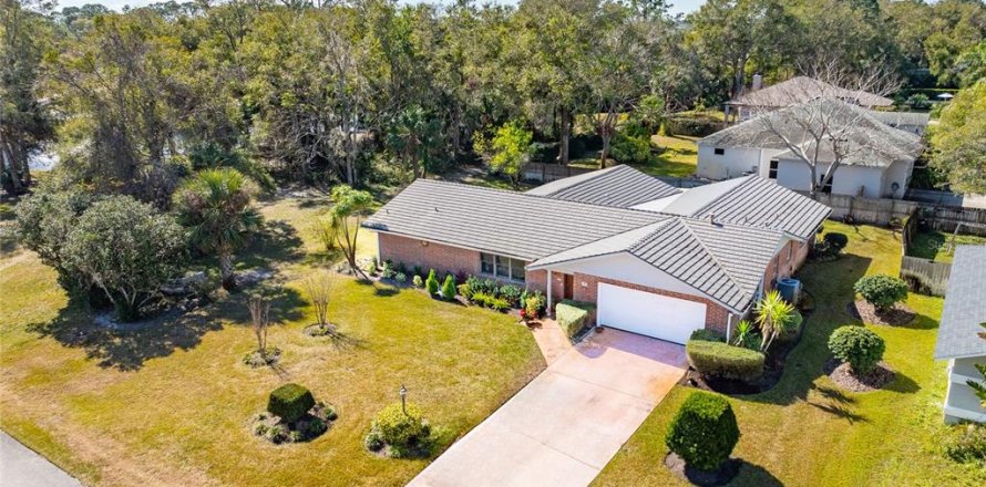 Casa en New Smyrna Beach, Florida 3 dormitorios, 251.11 m2 № 1558983