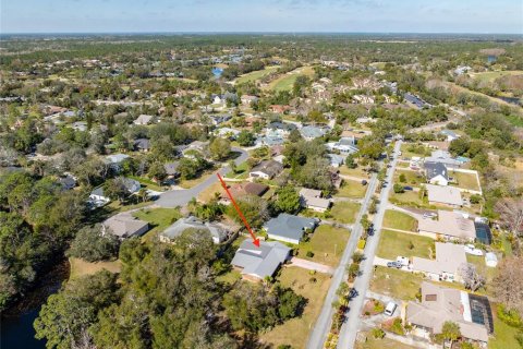 House in New Smyrna Beach, Florida 3 bedrooms, 251.11 sq.m. № 1558983 - photo 6