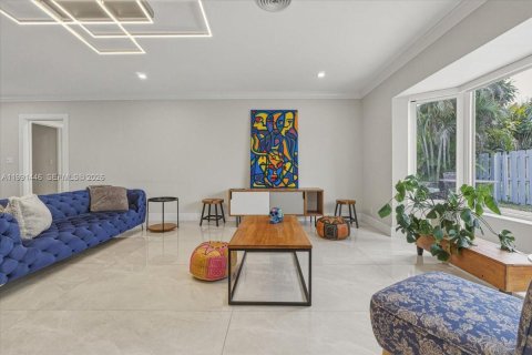 Casa en venta en Wilton Manors, Florida, 3 dormitorios, 186.73 m2 № 2174307 - foto 3