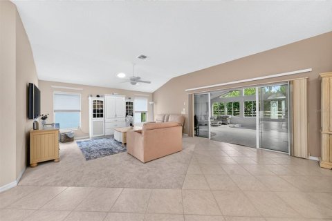 Villa ou maison à vendre à The Villages, Floride: 3 chambres, 194.35 m2 № 2414900 - photo 23