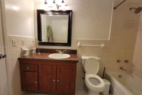 Appartement à louer à Fort Lauderdale, Floride: 1 chambre, 61.32 m2 № 1925881 - photo 15