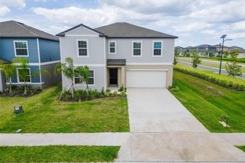 House in Parrish, Florida 5 bedrooms, 308.99 sq.m. № 2098390