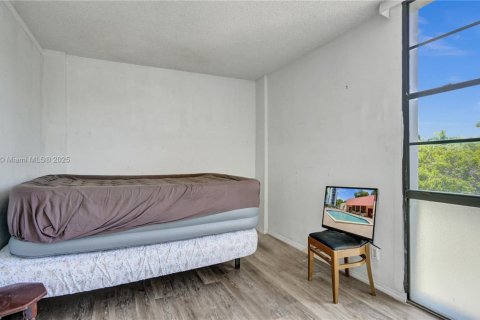 Condo in Aventura, Florida, 2 bedrooms  № 1890266 - photo 18