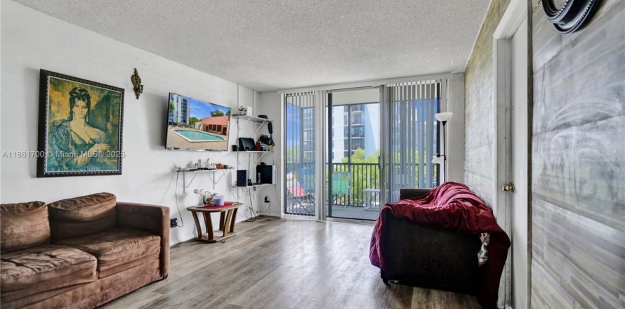 Condo in Aventura, Florida, 2 bedrooms  № 1890266