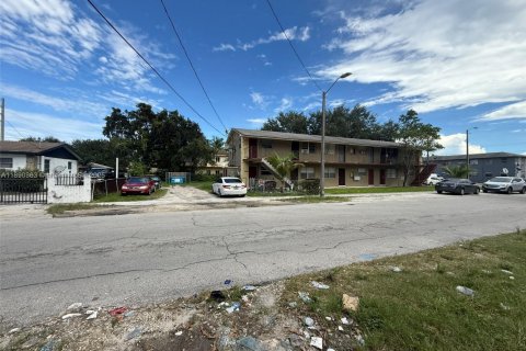 Terrain à vendre à Miami, Floride № 1946919 - photo 4