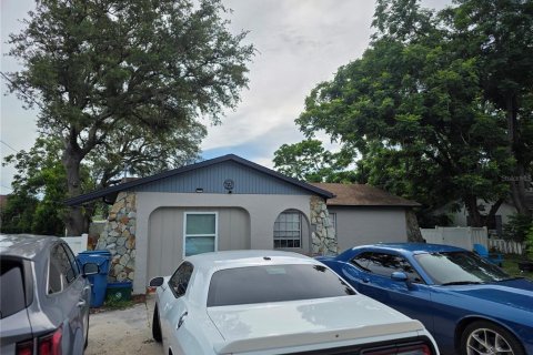 Casa en venta en Spring Hill, Florida, 4 dormitorios, 159.33 m2 № 1823302 - foto 1