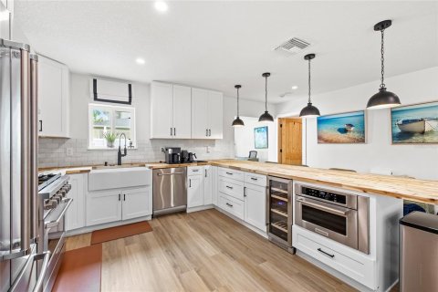 Casa en venta en Winter Park, Florida, 3 dormitorios, 127.28 m2 № 2234228 - foto 4