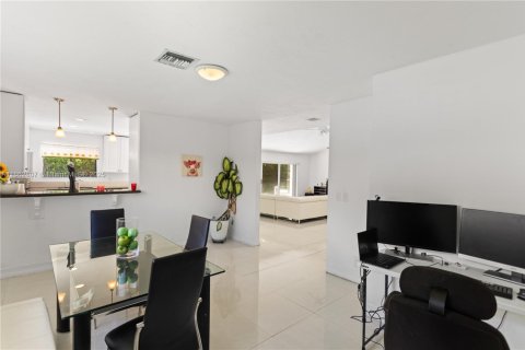 Casa en venta en Boynton Beach, Florida, 3 dormitorios, 240.06 m2 № 1891882 - foto 20