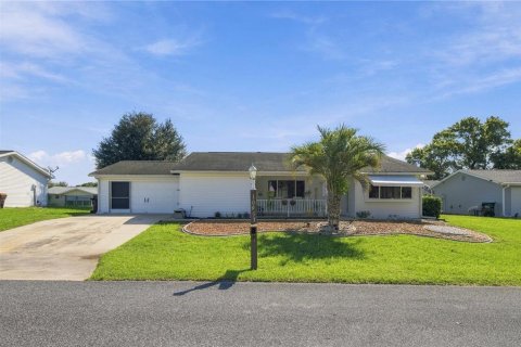 Casa en Ocala, Florida 2 dormitorios, 133.04 m2 № 2381016