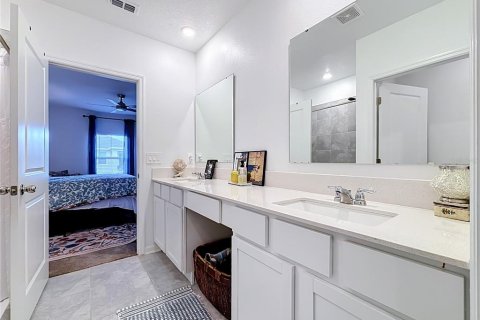 Villa ou maison à vendre à Kissimmee, Floride: 5 chambres, 221.85 m2 № 2427678 - photo 22