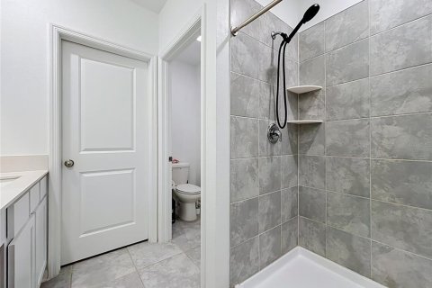 Villa ou maison à vendre à Kissimmee, Floride: 5 chambres, 221.85 m2 № 2427678 - photo 19
