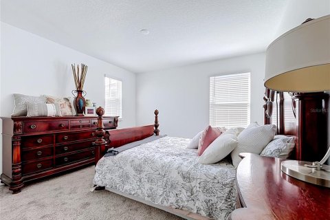 Villa ou maison à vendre à Kissimmee, Floride: 5 chambres, 221.85 m2 № 2427678 - photo 28