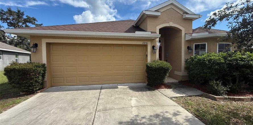 Villa ou maison à Hudson, Floride 3 chambres, 147.81 m2 № 2432719