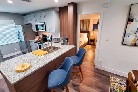 Condo in Orlando, Florida, 2 bedrooms  № 1547859 - photo 6